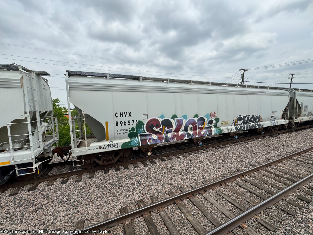 CHVX 896575